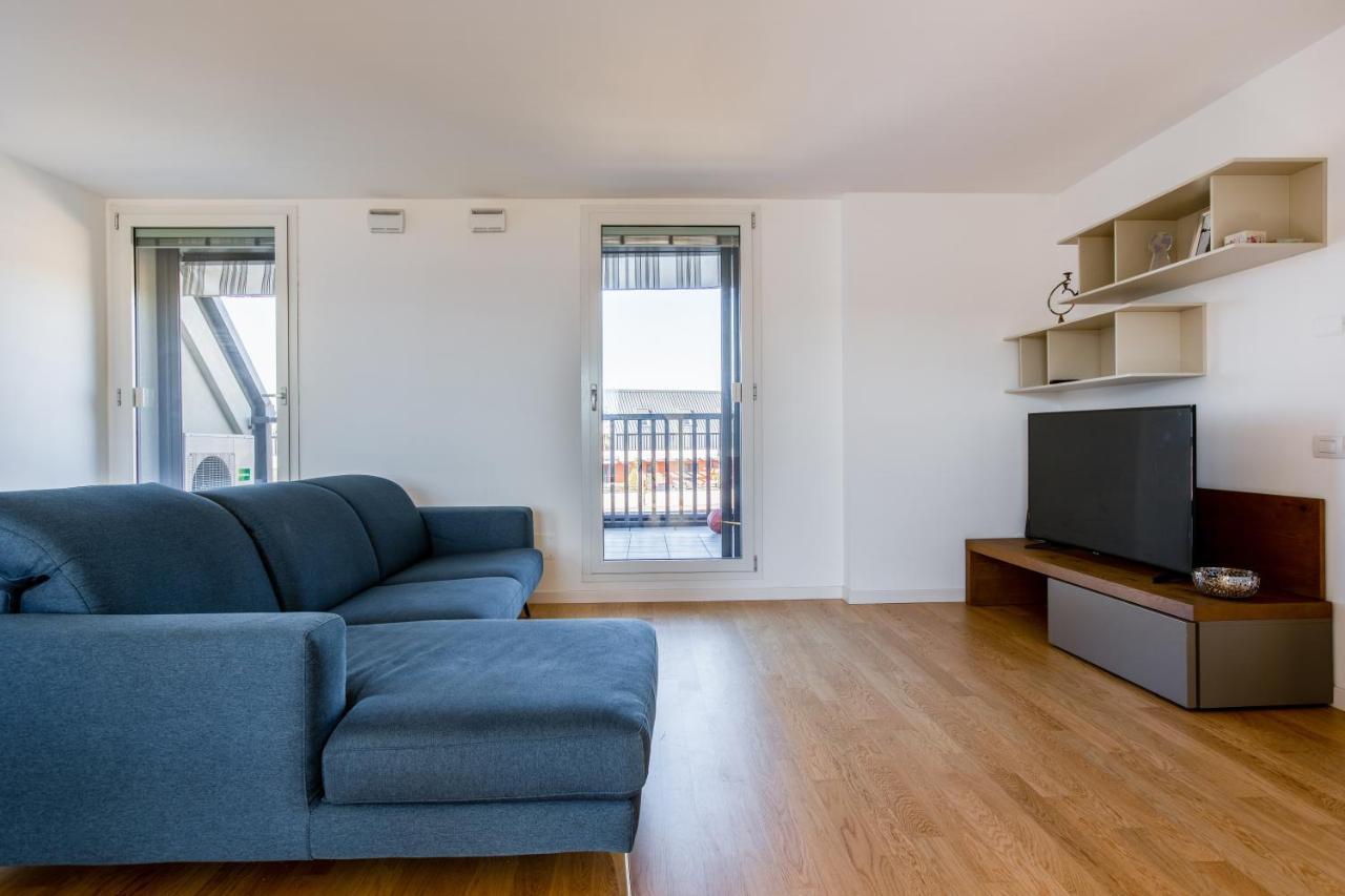 Modern Apt With Terrace, Wifi & Ac 米兰 外观 照片